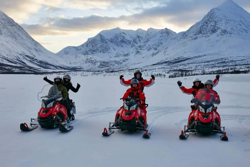 Lyngen Alps: Snowmobile Safari in the Arctic Wilderness - Discovering the Arctic Wilderness on a Snowmobile