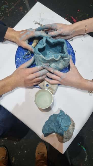 Lyon: Atelier sculpture à 4 mains. - Key Points