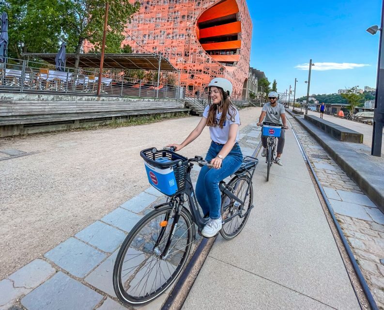 Lyon: discover the best spots on a guided bike tour - Pricing and Value