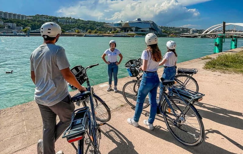 Lyon: discover the best spots on a guided bike tour - The Sum Up