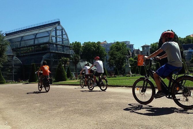 Lyon Electric Bike Tour including Food Tasting with a Local Guide - Who Would Love This Tour?