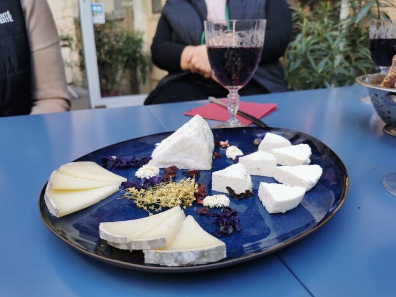 Lyon: Food Walking Tour with a Local Guide - Key Points