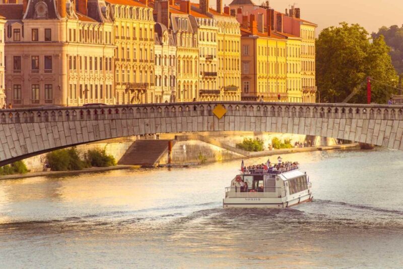 Lyon: Guided Sightseeing Cruise - Who Should Consider This Tour?