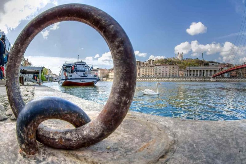 Lyon: Guided Sightseeing Cruise - Comfort and accessibility: easy for many travelers
