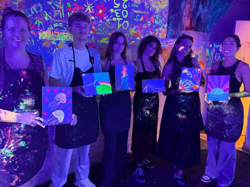 Lyon : Neon painting in an artist's studio - gallery - Real Traveler Feedback