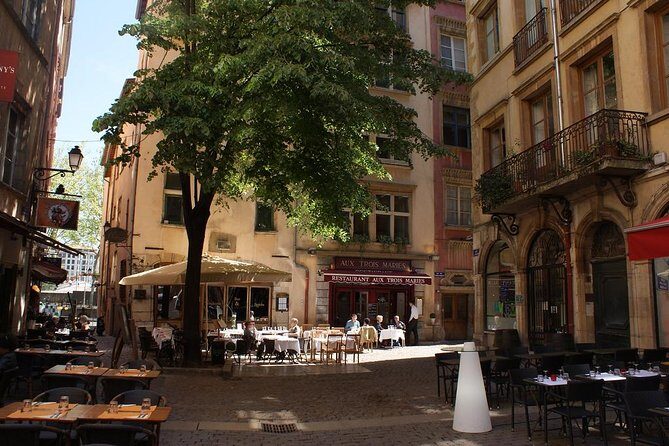 Lyon Old District : Private Walking Tour - What to Expect from the Tour