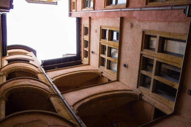 Lyon Old District : Private Walking Tour - The Sum Up