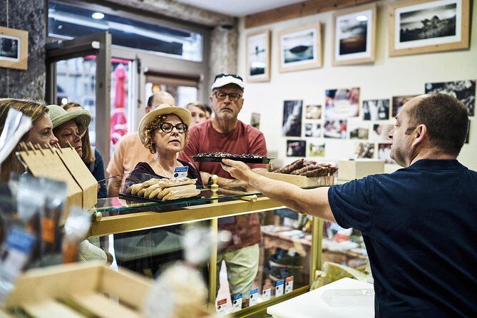 Lyon Old Town Food Tour with Local Specialties Tasting & Lunch - FAQ