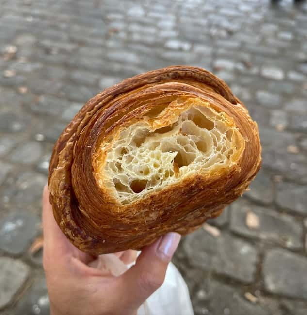 Lyon: Pastries and Chocolate Walking Food Tour w/6+ Tastings - Who Should Consider This Tour?