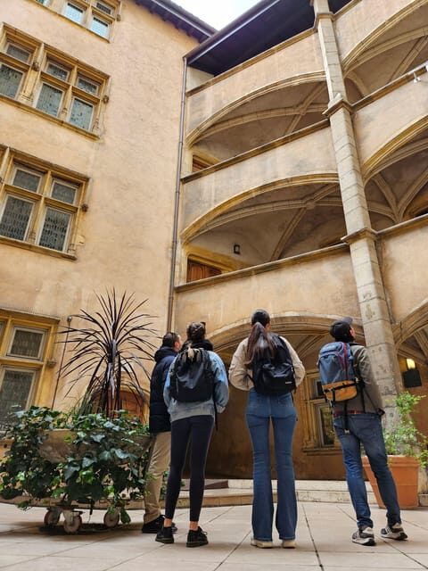 Lyon: Presquîle & Old Town Food Tour - Full Lunch Tastings - FAQs