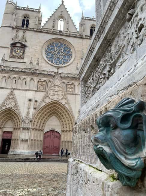 Lyon: Private Walking Tour of "Traboules" in the Old Town - Key Points