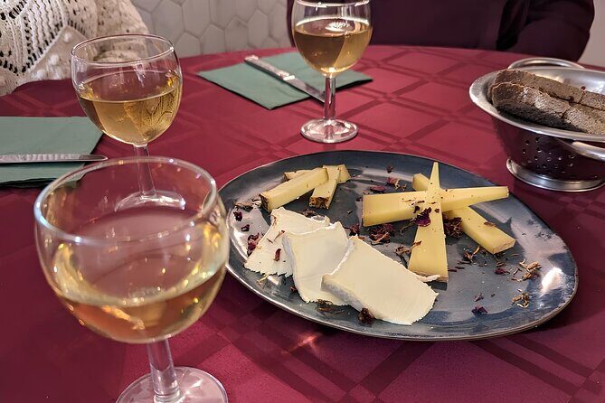 Lyon Sunset Food Tour A Full Taste of France by Do Eat Better - What to Expect on the Lyon Sunset Food Tour