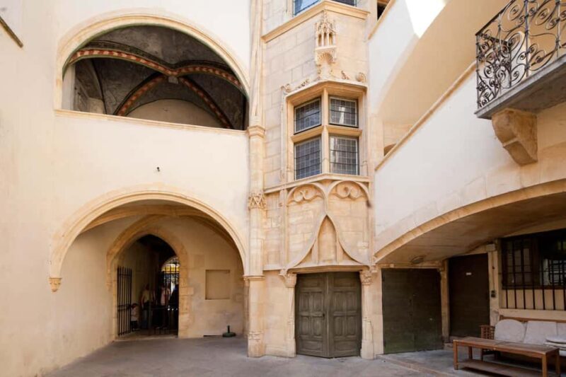 Lyon: Vieux-Lyon and Hidden Renaissance Walking Tour - Why Choose This Tour?