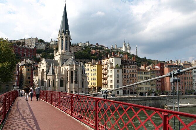 Lyon WWII and Resistance Tour with Audio Guide - Stops 7–9: Saint-Nizier Church, Place des Terreaux & Hôtel de Ville