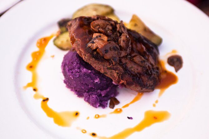 Ma'alaea Premium Dinner Cruise: Four Course Dining Experience - Weather and Practical Tips