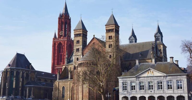Maastricht and Tripoint Full-Day Trip from Amsterdam - Key Points