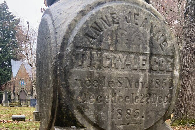 Macabre Ghost History of Portland, Oregon walking tour - A Closer Look at the Portland Ghost and Disaster Tour