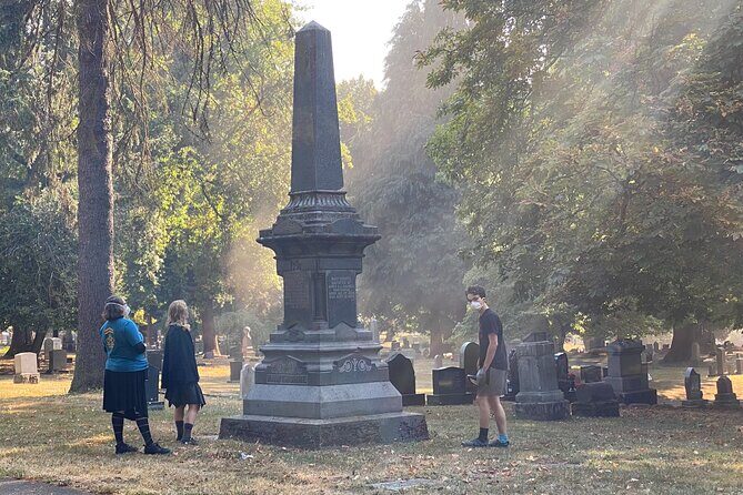 Macabre Ghost History of Portland, Oregon walking tour - The Sum Up