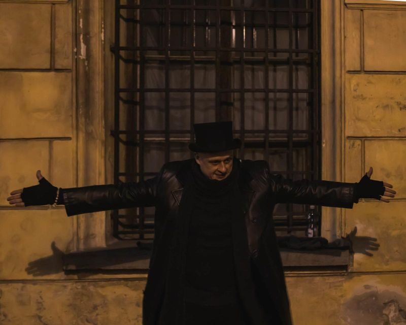 Macabre Krakow Walking Tour in English - The Experience in Detail: What You Can Expect