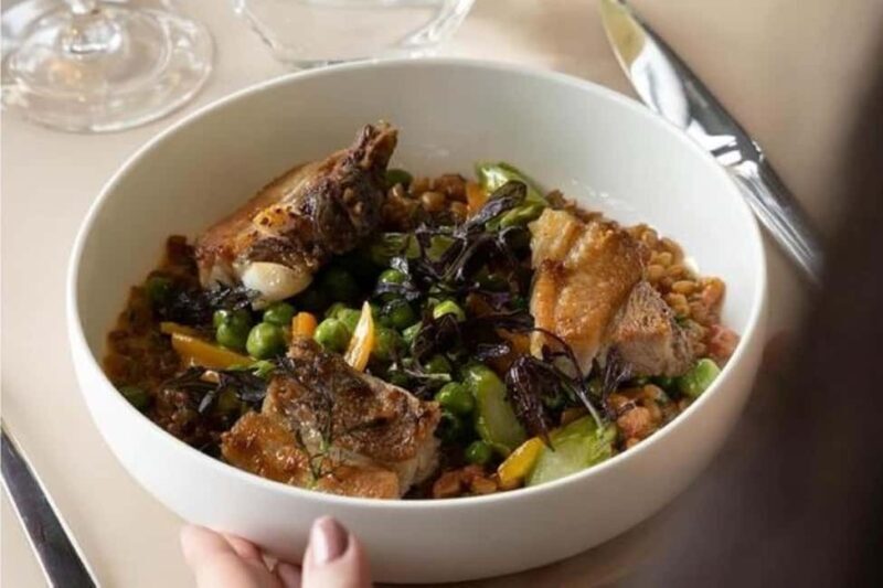 Madame Brasserie Lunch Reservation with Seine Cruise - FAQs