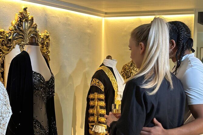 Madame Tussauds London Fast Track and Champagne Experience - What is the Madame Tussauds London Fast Track and Champagne Experience?