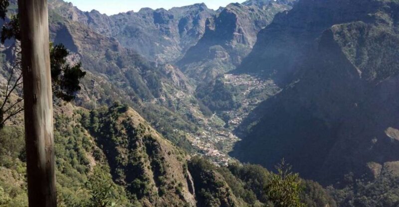 Madeira 2 Full-Day & 1 Half-Day 4x4 jipe Special Tour Combo - The East Tour: Mountain Majesty and Coastal Views