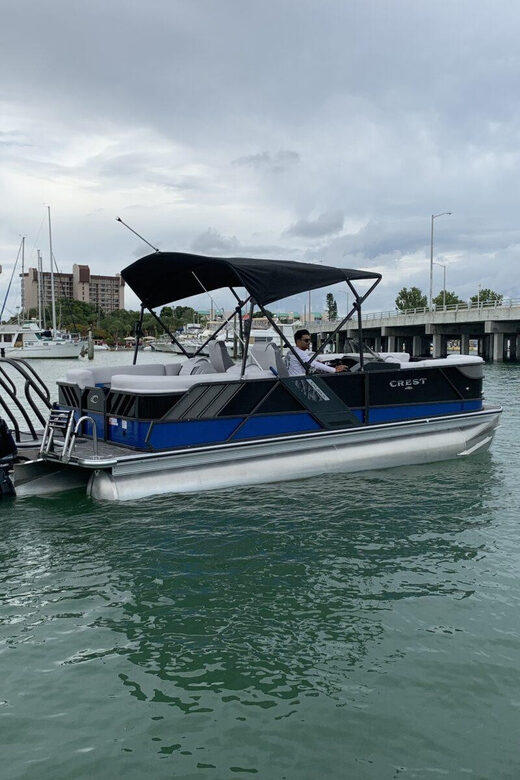 Madeira Beach: Pontoon Boat Rentals Without Captain - A Closer Look at the Madeira Beach Pontoon Boat Rental