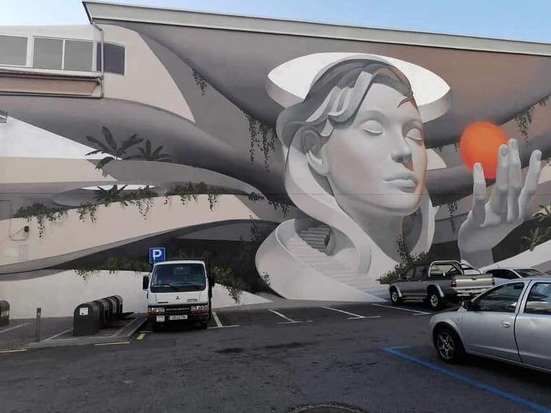 Madeira: Câmara de Lobos and Cabo Girão:Unforgettable adventure 4*4:duration3,5h - Key Points