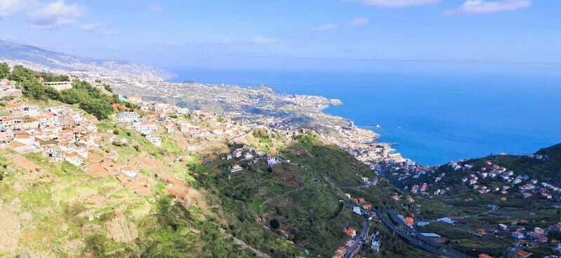 Madeira: Câmara de Lobos and Cabo Girão:Unforgettable adventure 4*4:duration3,5h - Who Is This Tour Best For?