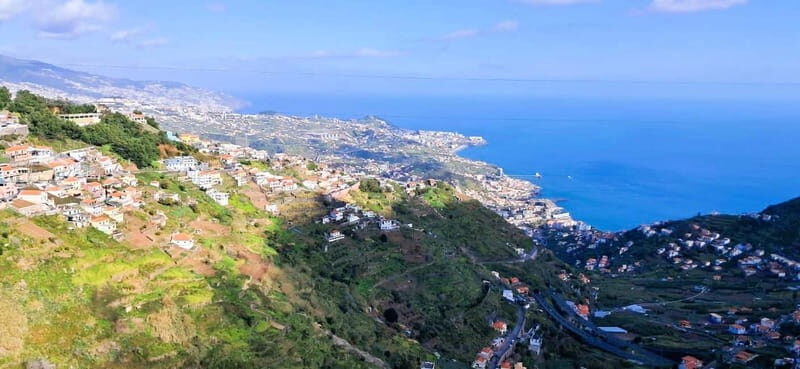 Madeira: Câmara de Lobos and Cabo Girão:Unforgettable adventure 4*4:duration3,5h - FAQ
