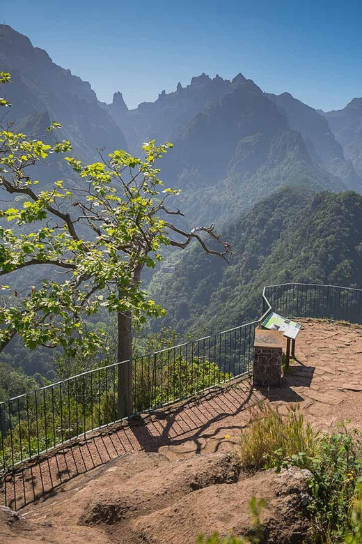 Madeira Funchal:East Tour Pico Arieiro & Santana&Laurissilva - An In-Depth Look at the Madeira East Tour