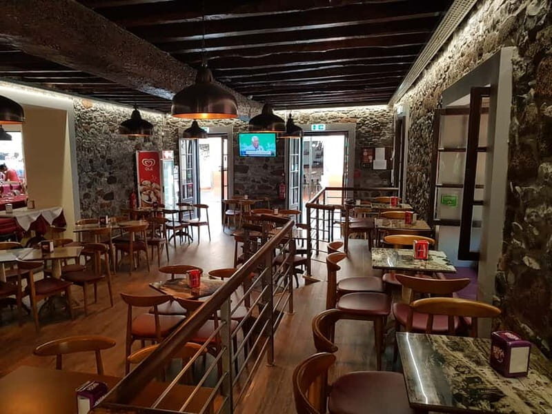 Madeira: Private Poncha and Nikita Tour - Madeira: Private Poncha and Nikita Tour — A Friendly Dive into Local Spirits