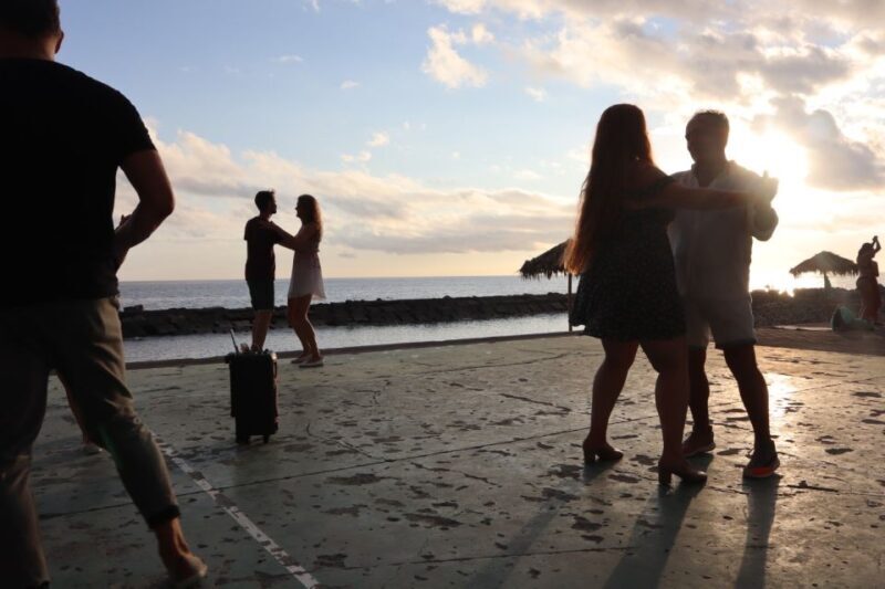 Madeira: Salsa and Bachata dance and discovery experience - FAQ