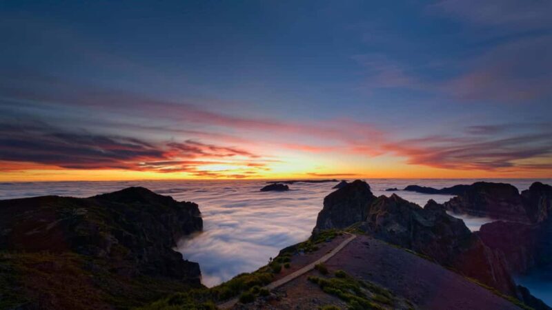 Madeira: Unforgettable Sunset with Local Wine & Charcuterie - Why This Tour Works Well