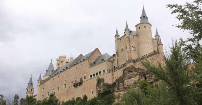 Madrid: Avila and Segovia Day Trip with Tickets to Monuments - Price and Value Analysis