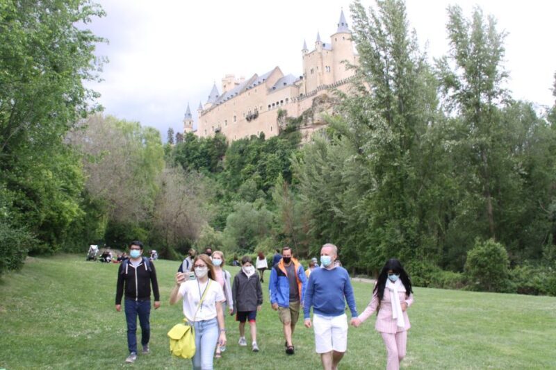 Madrid: Avila and Segovia Day Trip with Tickets to Monuments - Who is This Tour Best For?
