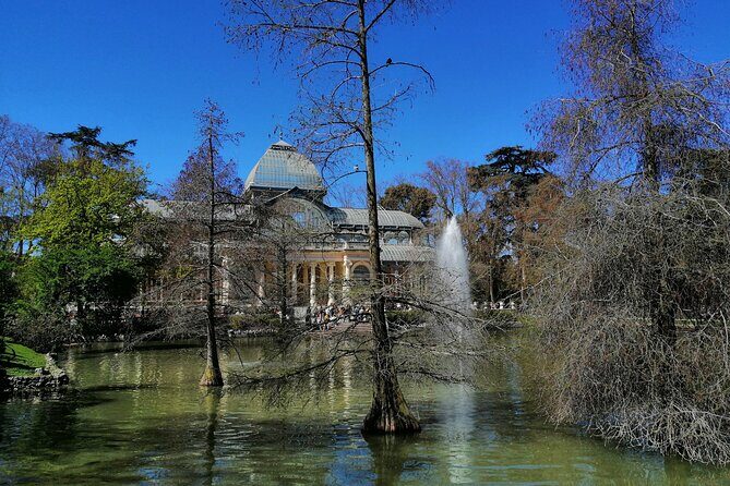 Madrid Bike Tour with Churros and Wine, Ham, and Cheese Upgrade - Starting Point and First Impressions