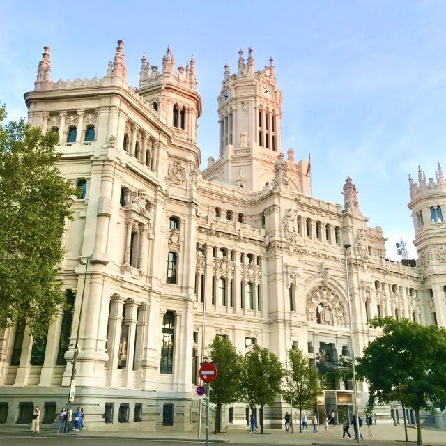 Madrid: Capture the most Photogenic Spots with a Local - The Tour Itinerary in Detail