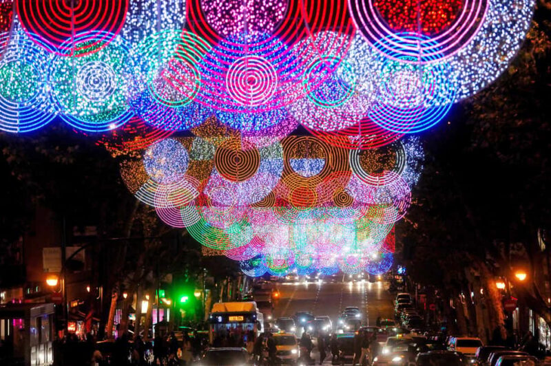 Madrid: Christmas Lights Private Tuk-Tuk Tour - What Makes the Experience Special