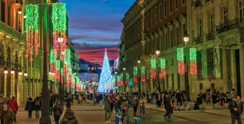 Madrid: Christmas Lights Tour by Electric Tuk-Tuk - What to Expect from the Tour