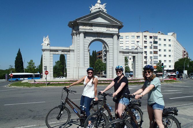 Madrid City Tour | Regular Bike | Reduced Groups - Key Points