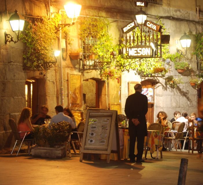 Madrid: Customized Night Tour with a Private Guide - Starting Point and Pickup