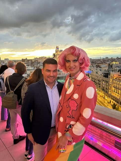 Madrid: Drag Queen Guided City Tour - How the Tour Works