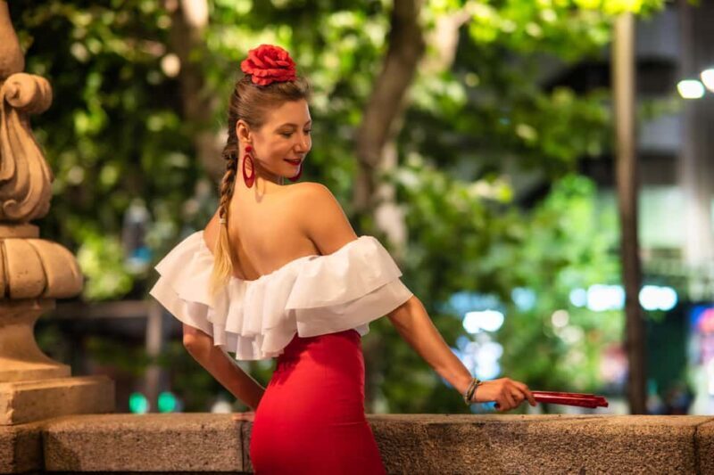 Madrid: Flamenca Photoshoot with Dress and Props - FAQs