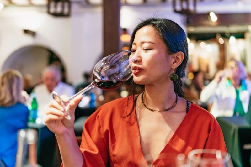 Madrid: Flamenco Show at Corral de la Moreria - Practical Tips for Your Visit