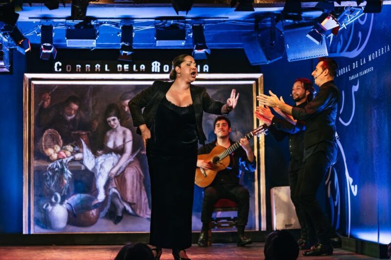 Madrid: Flamenco Show at Corral de la Moreria - Summary