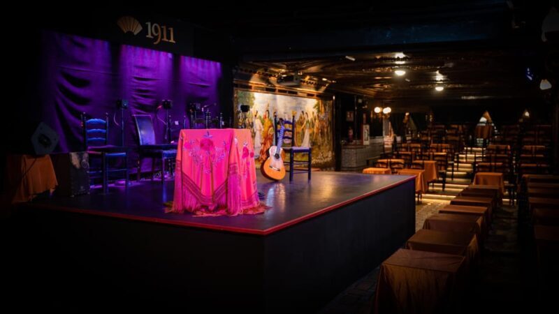 Madrid: Flamenco Show&Drink at Tablao 1911 (World's Oldest) - Detailed Breakdown of the Experience
