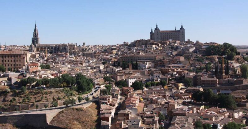 Madrid: Full-Day Guided Tour of Toledo with Cathedral Visit - The Benefits and Possible Drawbacks