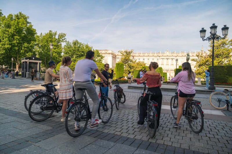 Madrid: Guided Bike Tour City Highlights Dutch and English - Who Would Enjoy This Tour?