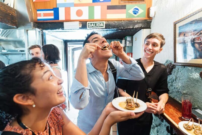 Madrid: Guided Food Tour with Tapas Tastings and Drinks - Key Points